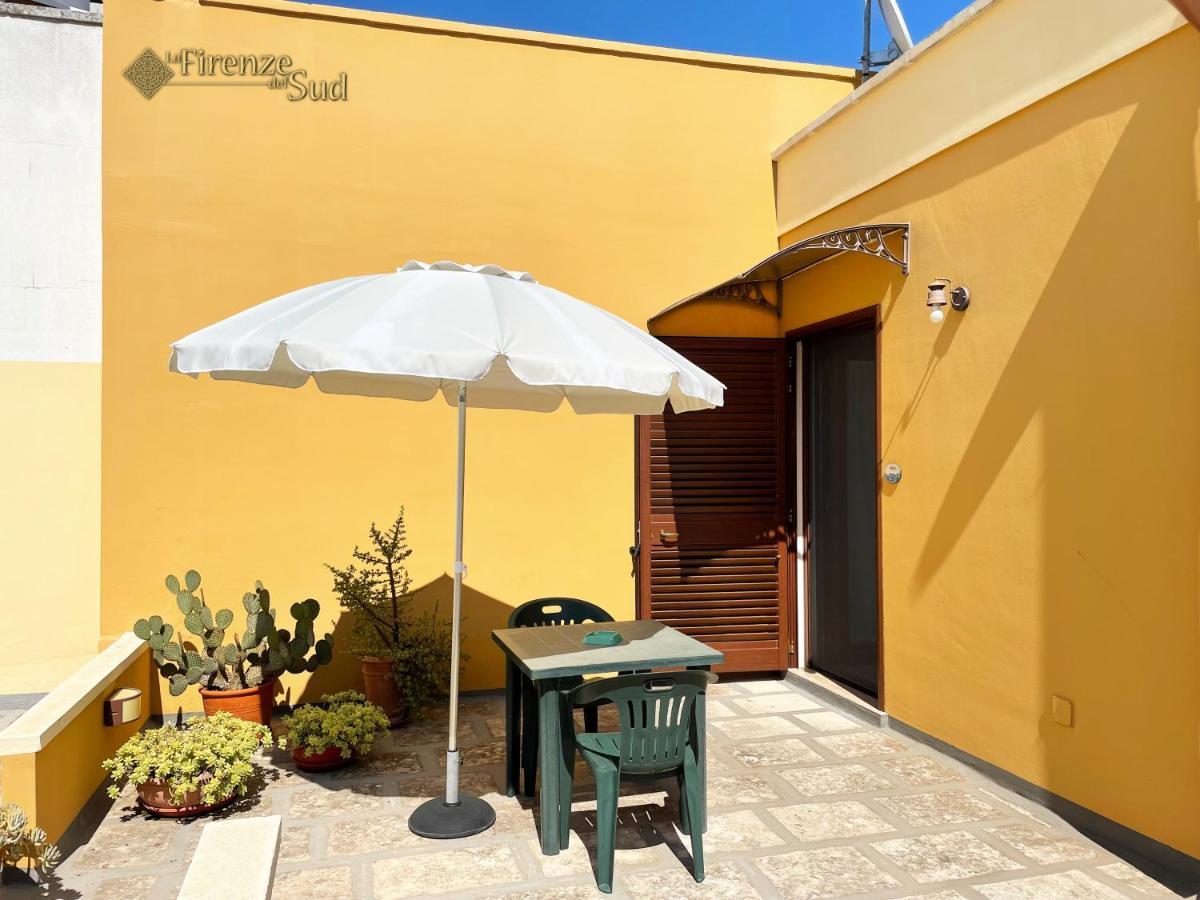 La Firenze Del Sud Bed and Breakfast Lecce Exteriör bild