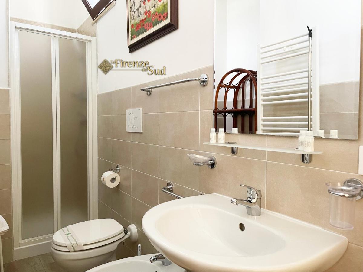 La Firenze Del Sud Bed and Breakfast Lecce Exteriör bild