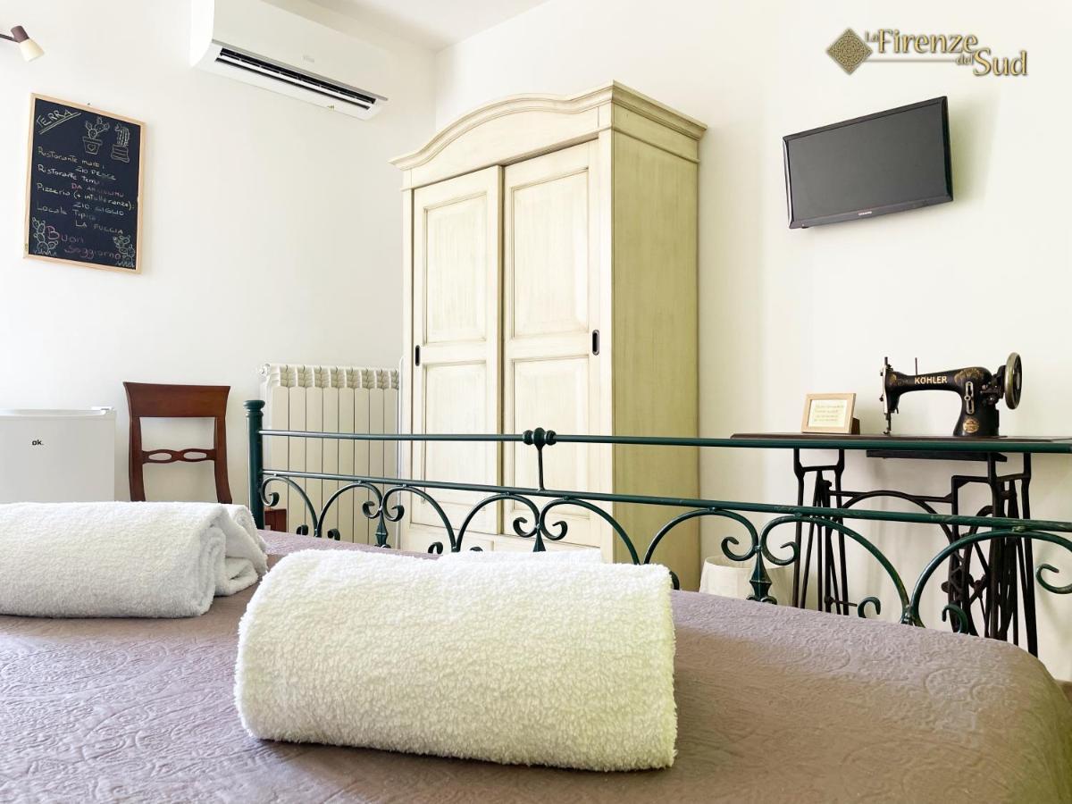 La Firenze Del Sud Bed and Breakfast Lecce Exteriör bild
